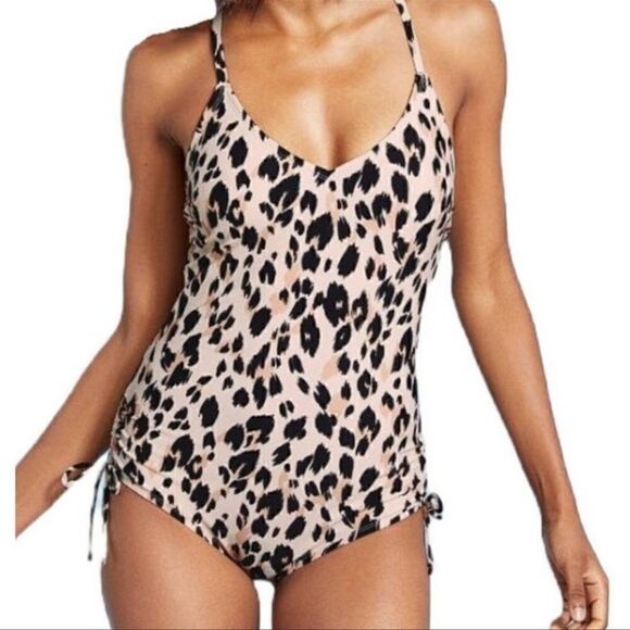 KONA SOL Swim Kona Sol One Piece Leopard Print Medium Coverage Swimsuit - Picture 2 of 4